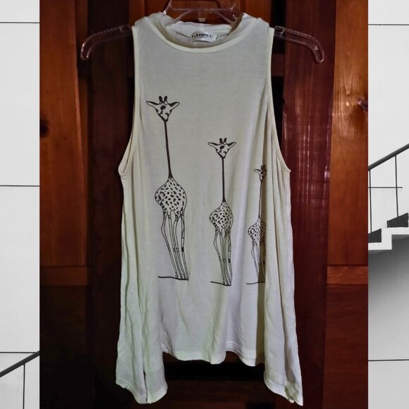 L.A Soul Tops - Giraffe Graphic Tank Top